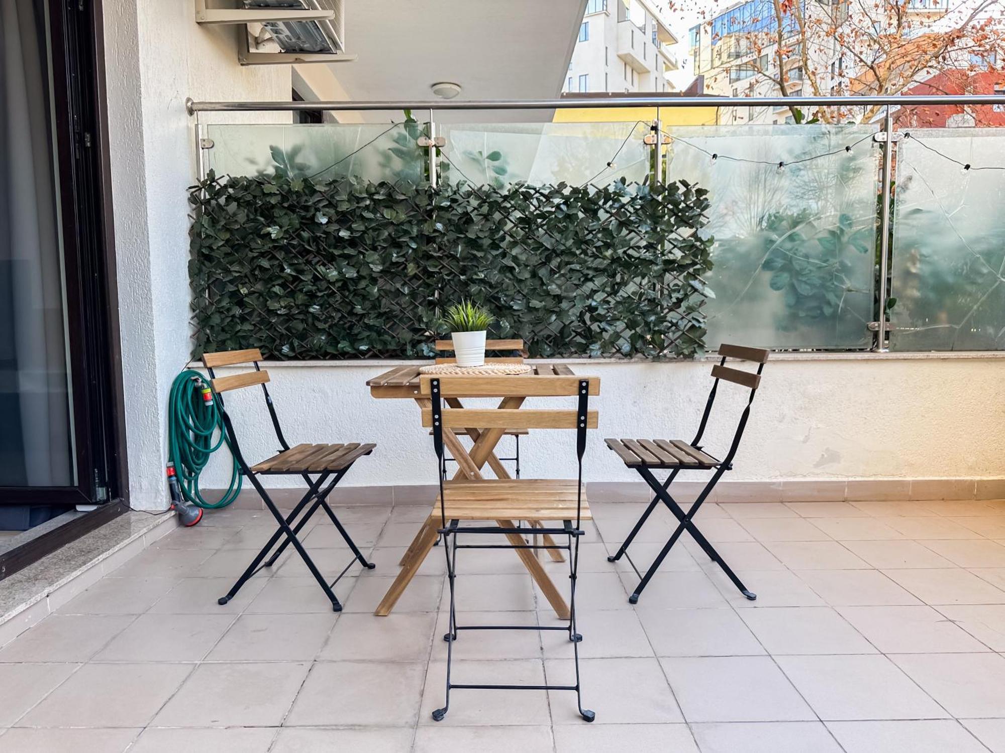 Garden Apartment - Herastrau Park 3Min Walk บูคาเรสต์ ภายนอก รูปภาพ